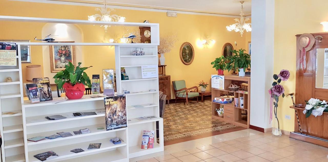 Albergo Natucci Μοντεκατίνι Τέρμε Εξωτερικό φωτογραφία